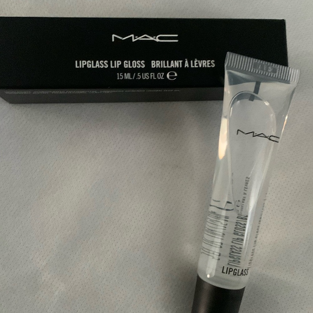 MAC 👄 GLOSS